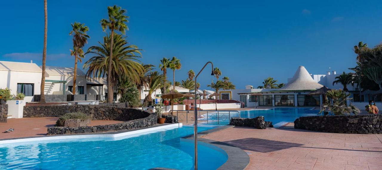 Apartamento Eduardo A Primera Linea Del Mar Costa Teguise Buitenkant foto