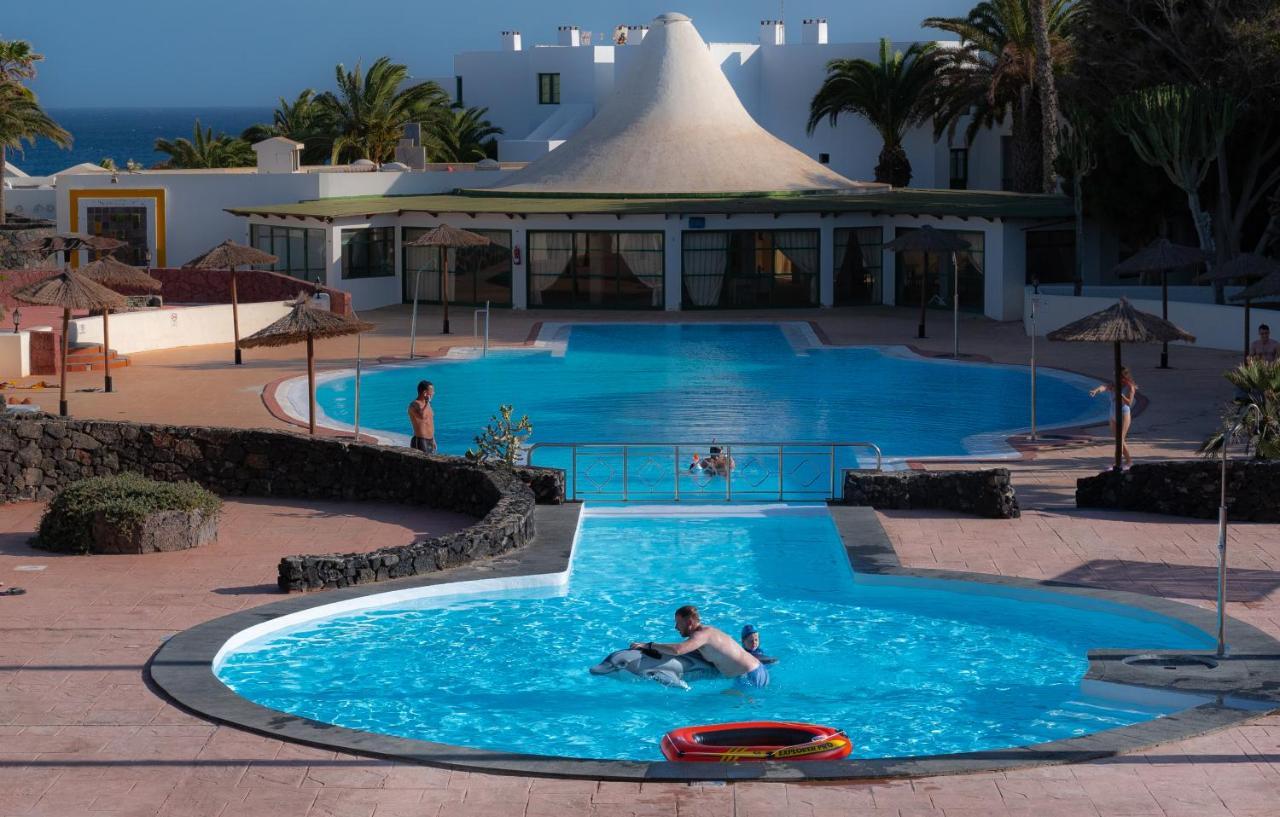 Apartamento Eduardo A Primera Linea Del Mar Costa Teguise Buitenkant foto