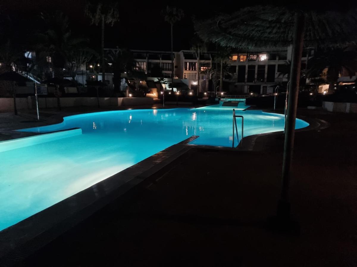 Apartamento Eduardo A Primera Linea Del Mar Costa Teguise Buitenkant foto